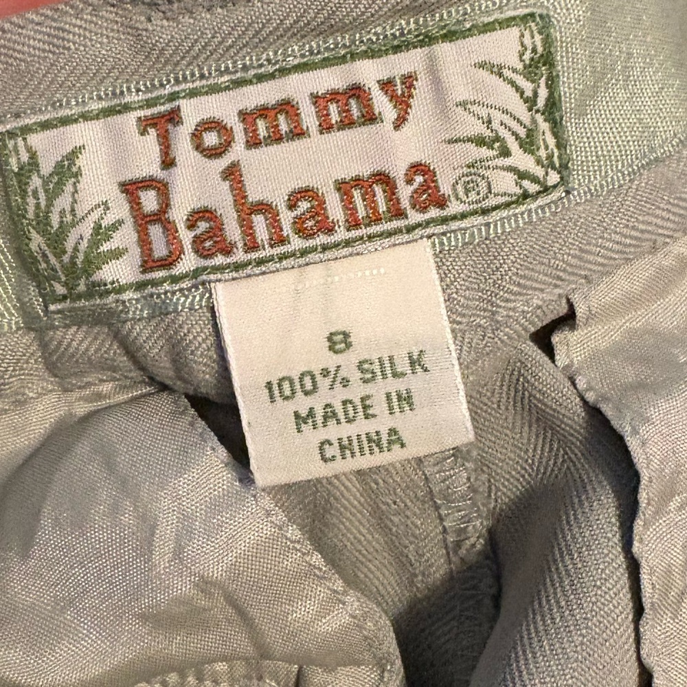 Tommy Bahama Silk Pleated Vintage High Waist Shorts Flattering 80s Retro Classic - Picture 8 of 8